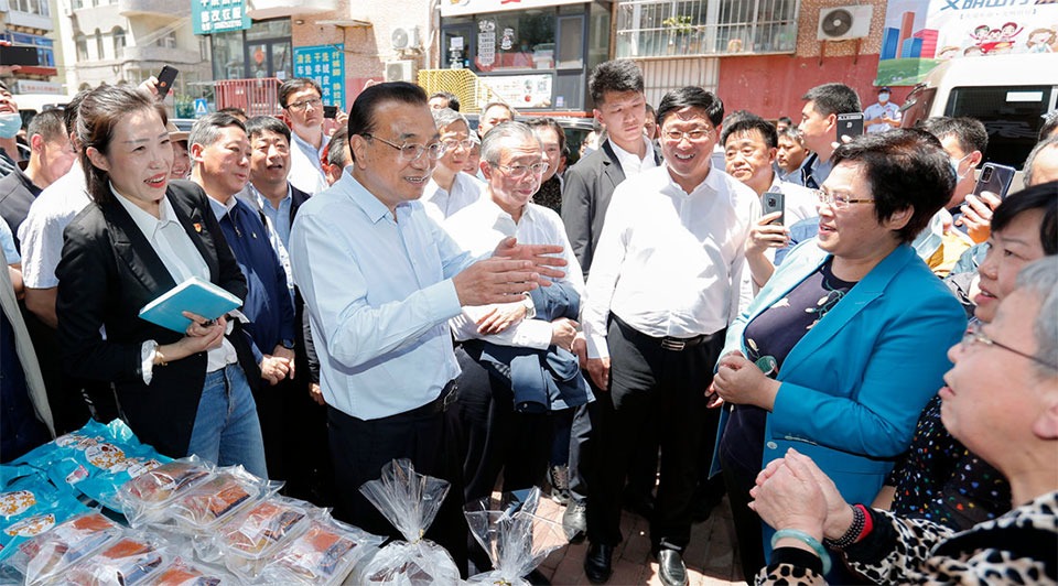Govt to support stalls, small stores:3