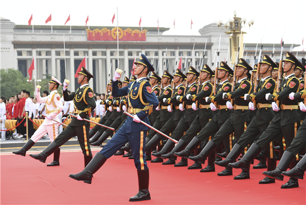100-gun salute fired to mark CPC centenary - Xinhua