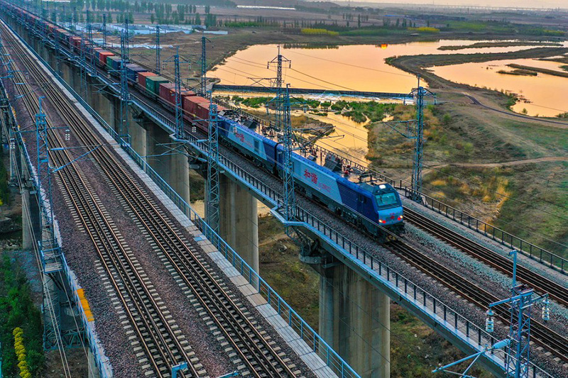 Una nueva línea de tren entre China y España refuerza los vínculos comerciales